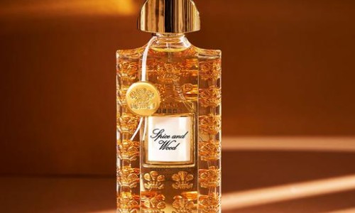 Мирис на денот: Spice and Wood